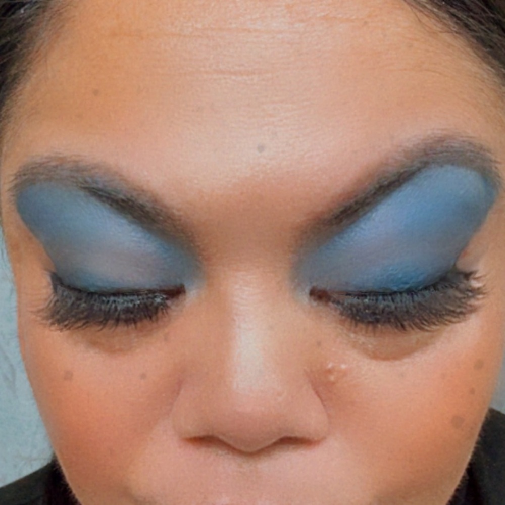 ** 1 LEFT** ๐๐ IN THE SHADOWS FROST a MAC EYE SHADOW. RETAIL $25. **NEW. - Picture 4 of 10